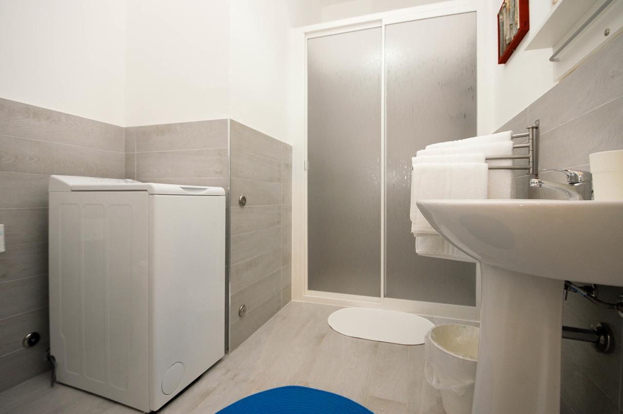 Villa Barbara...A 100 Passi Dal Mare!!!! لاسكاري المظهر الخارجي الصورة