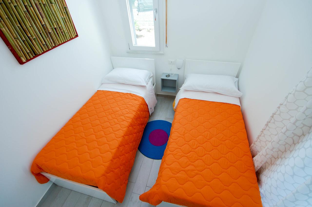 Villa Barbara...A 100 Passi Dal Mare!!!! لاسكاري المظهر الخارجي الصورة