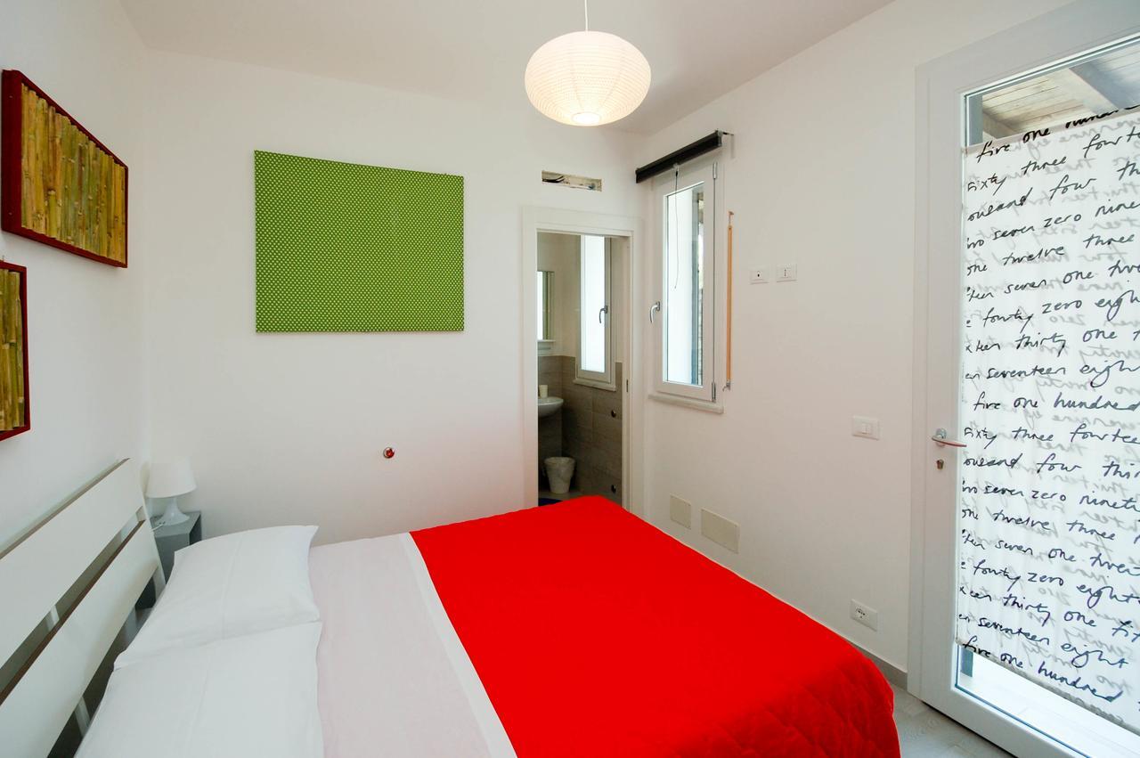 Villa Barbara...A 100 Passi Dal Mare!!!! لاسكاري المظهر الخارجي الصورة